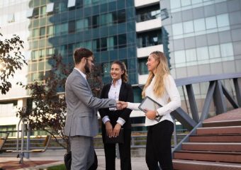 More Than a Resume: How Top Toronto Finance Recruiters Assess True Talent