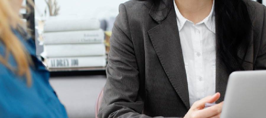Toronto Legal Recruiters: What Law Firms Need to Know