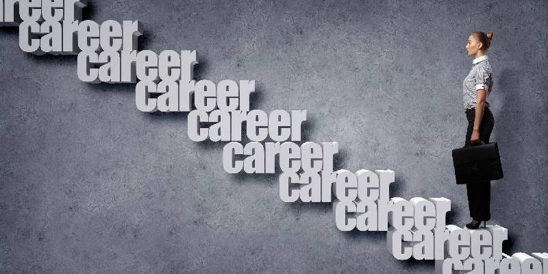 Tips for Job Seekers Using Legal Recruitment Services in Toronto