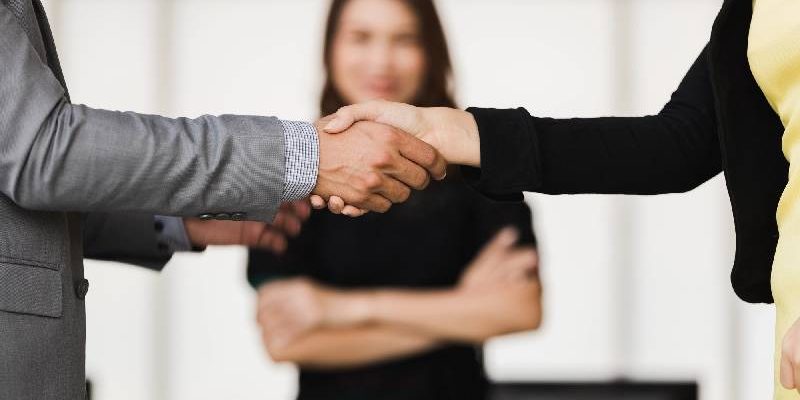 Hiring Analysts vs Leaders: Toronto’s Finance Recruitment Divide